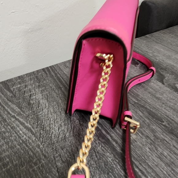 Michael Kors Jet Set crossbody - Picture 7 of 10